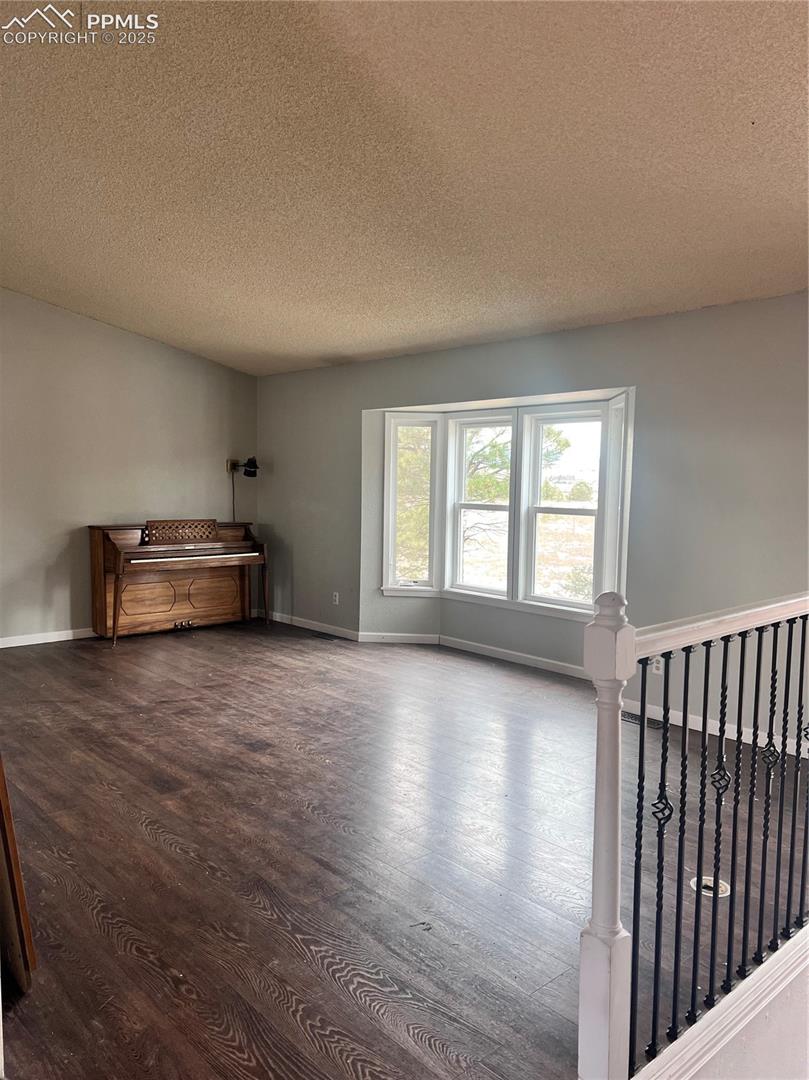 8545 Moss Rock Rd, Colorado Springs, CO 80908