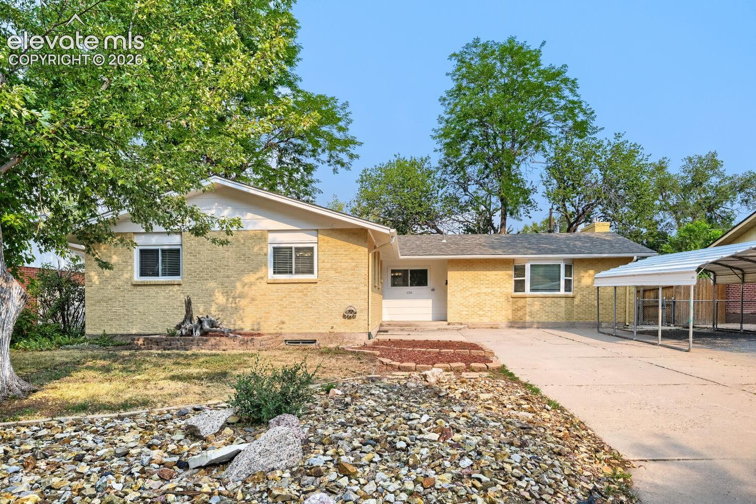 138 Ithaca St, Colorado Springs, CO 80911