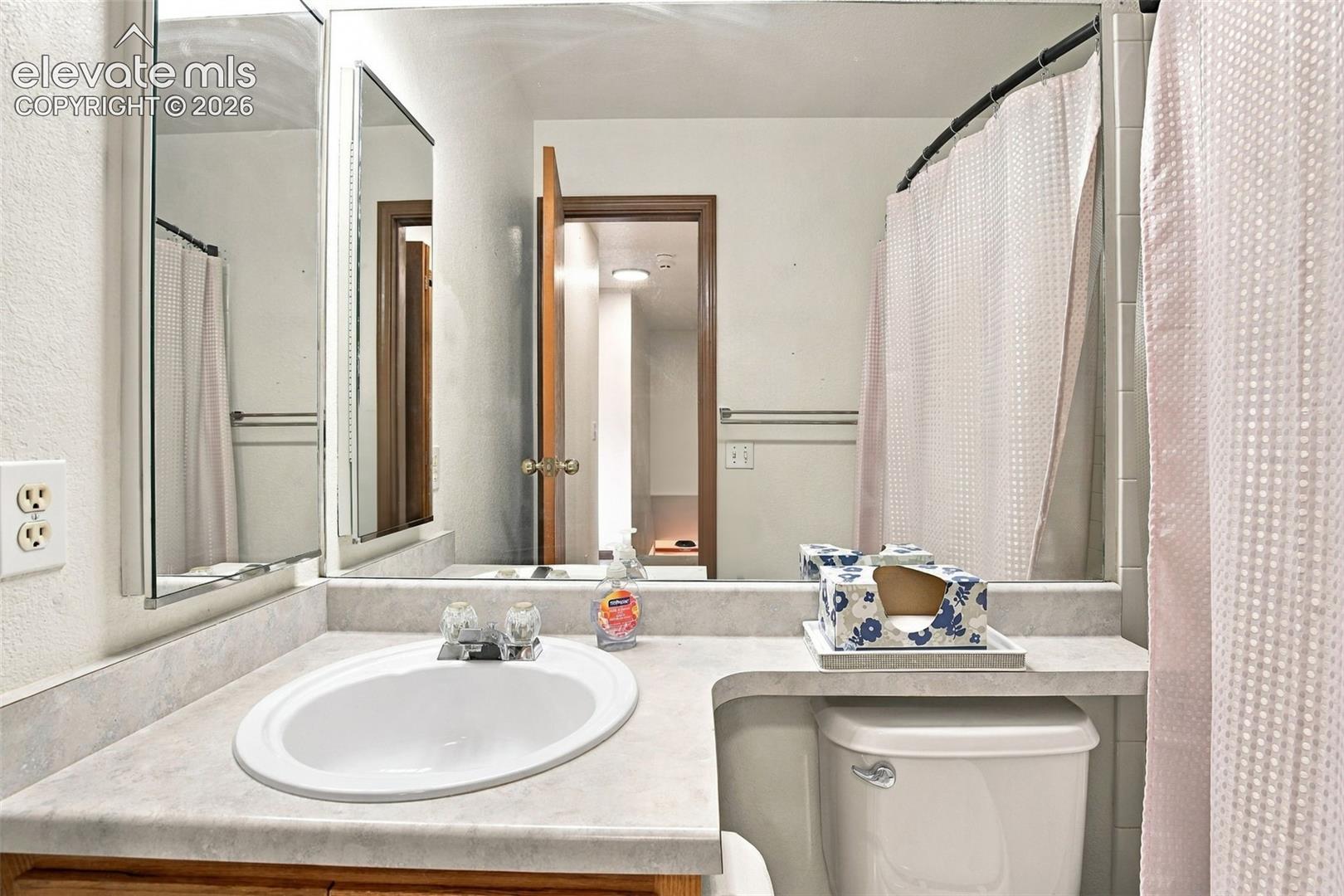 Photo 34 of 1040 Red Brooke Drive, Colorado Springs
