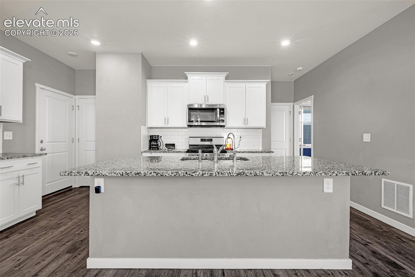Photo 10 of 10188 Castor Drive, Colorado Springs