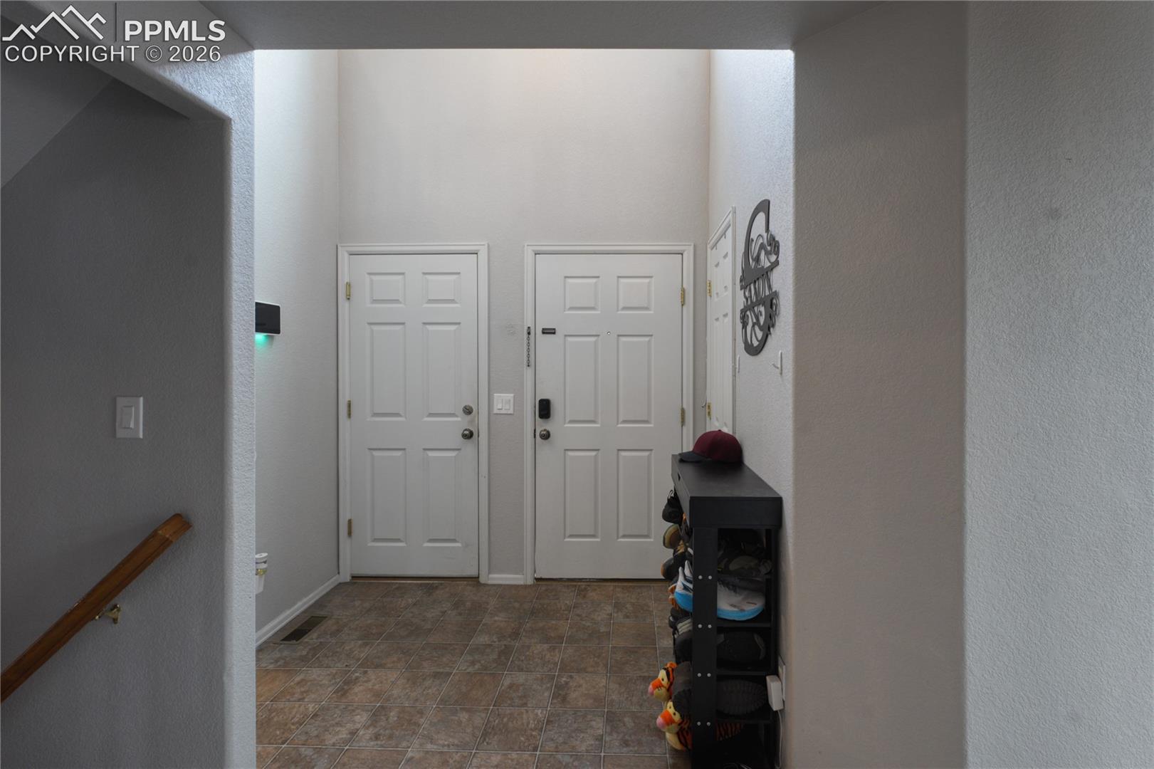6457 Graymont Dr, Colorado Springs, CO 80923
