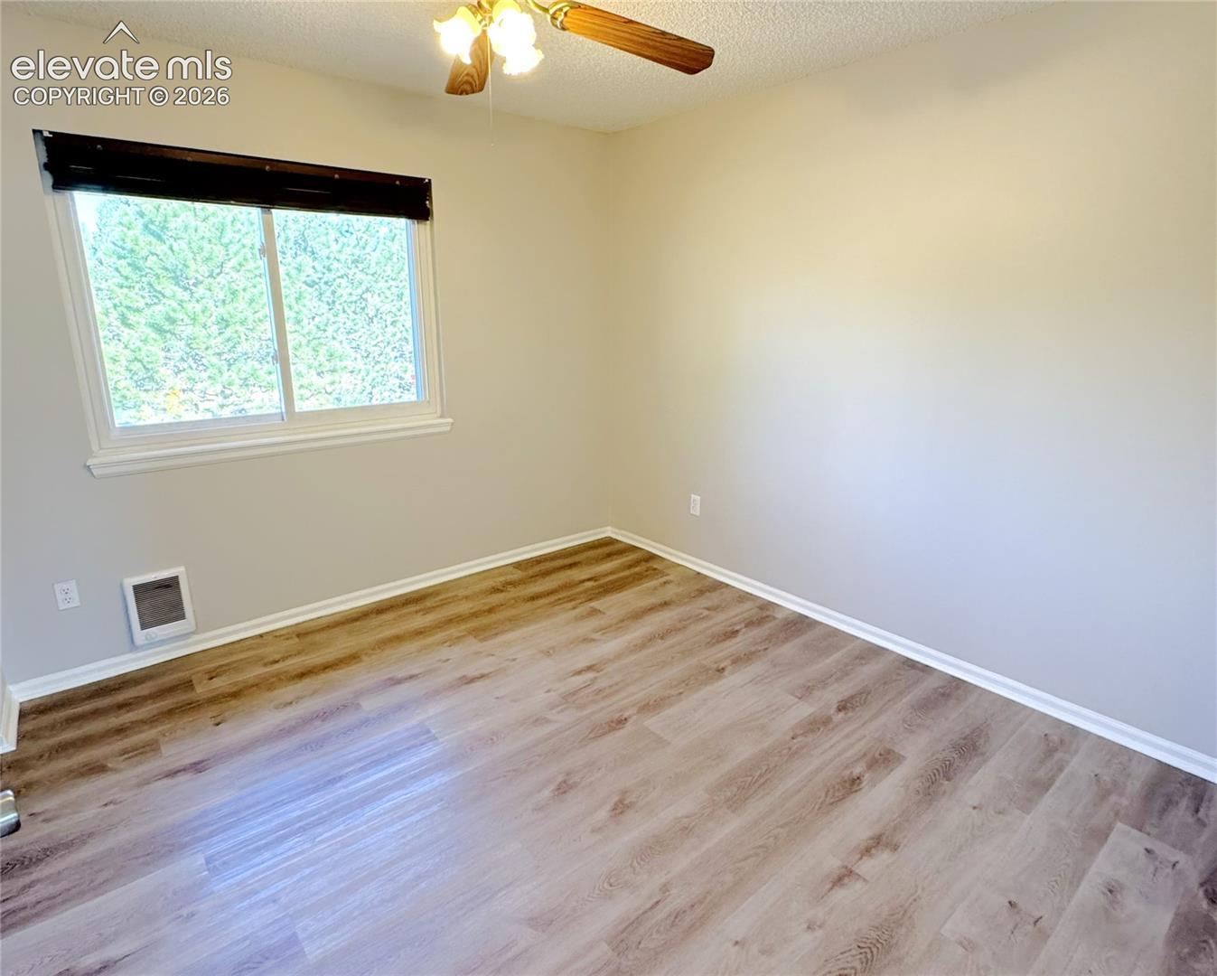 Upper bedroom 2