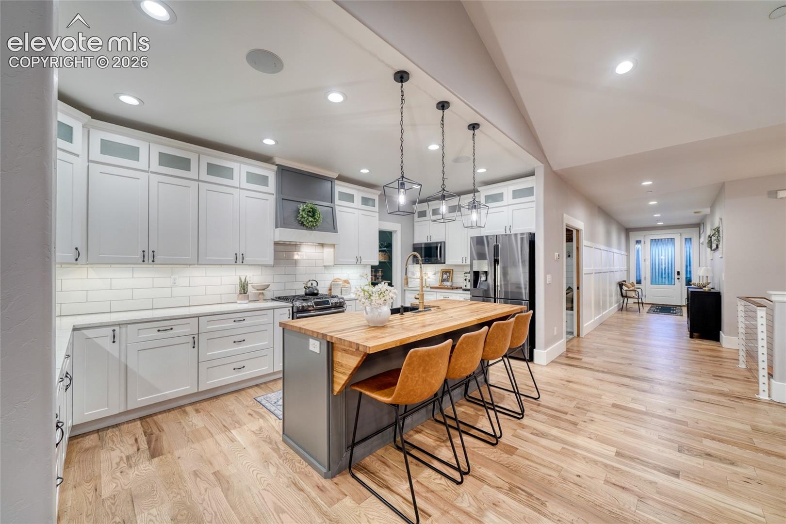 Photo 8 of 11428 Shaugnessy Road, Colorado Springs