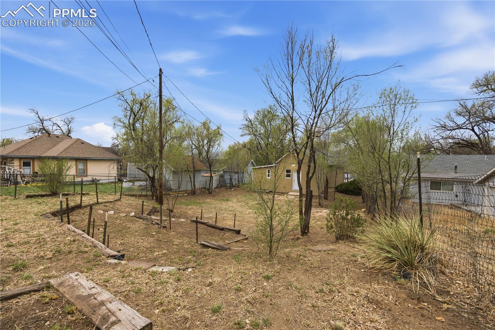 911 El Paso St, Colorado Springs, CO 80903