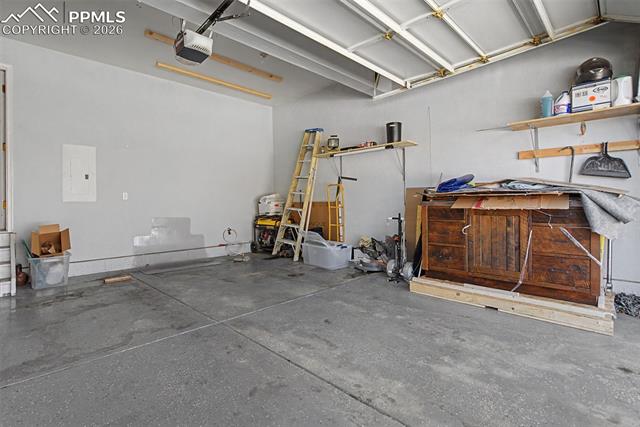 20 Luxury Ln, Colorado Springs, CO 80921
