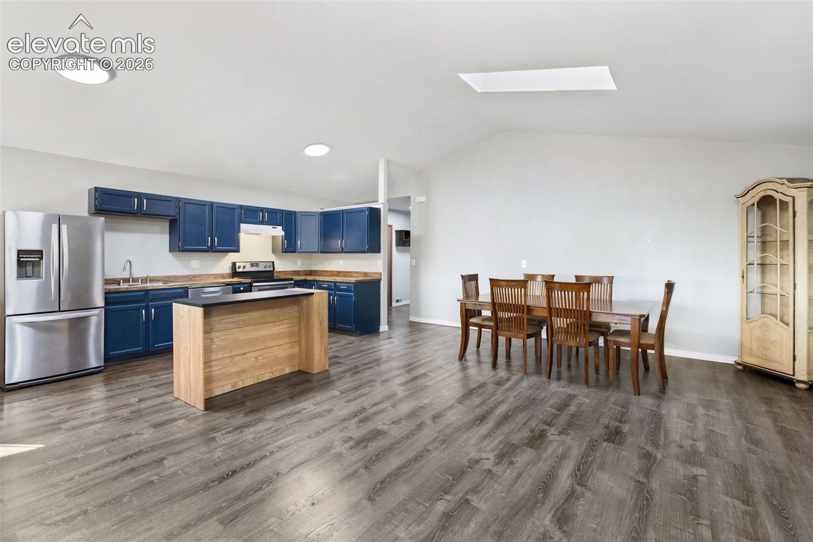 Space for family and friends.