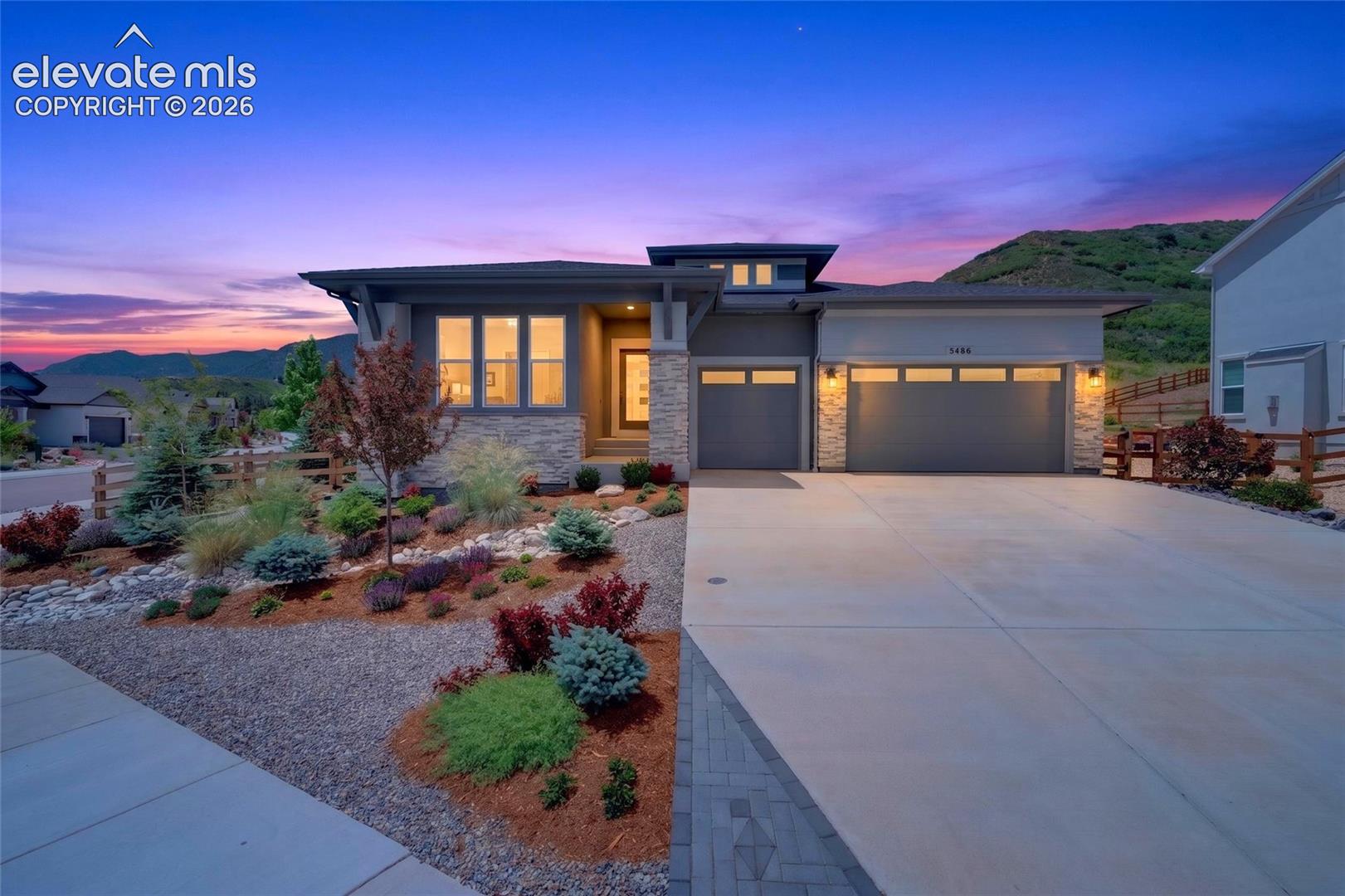 5486 Mesa Top Dr, Monument, CO 80132