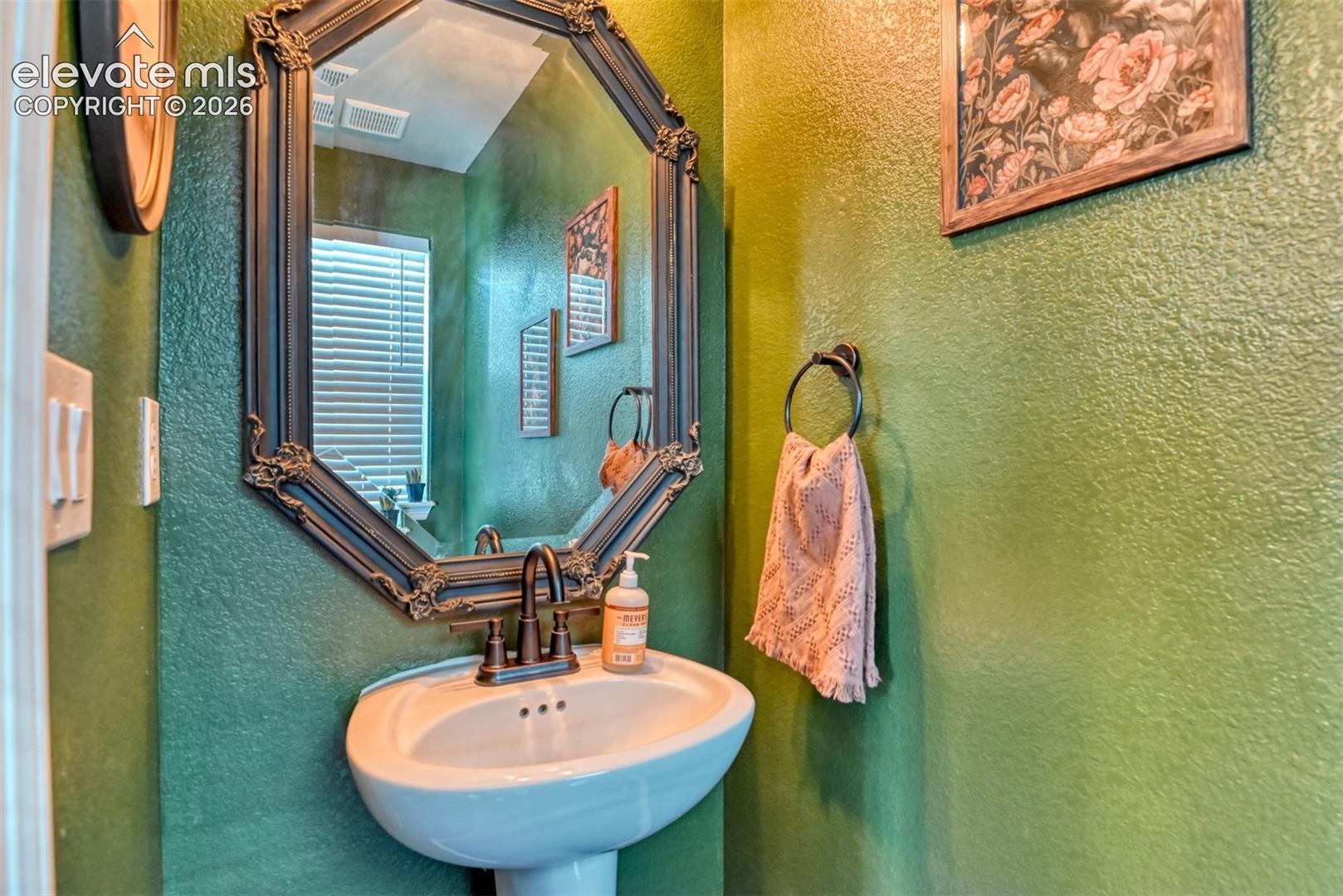 Photo 7 of 6635 Mandan Drive, Colorado Springs