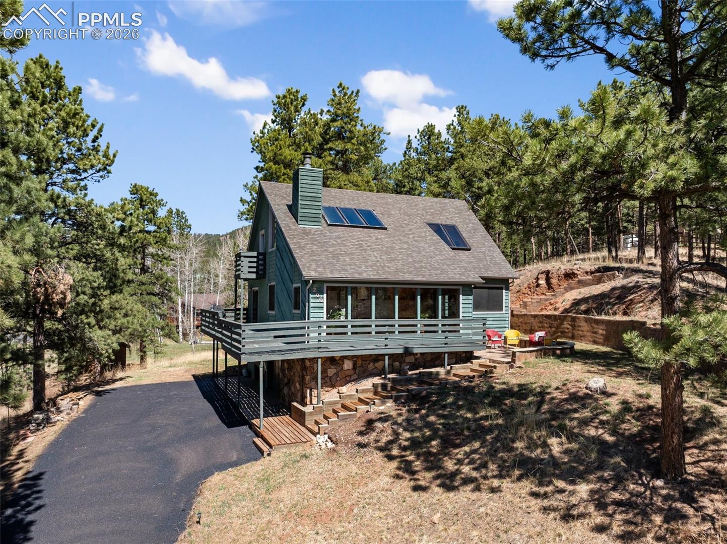 Photo 8 of 200 Sun Ridge Court, Woodland Park