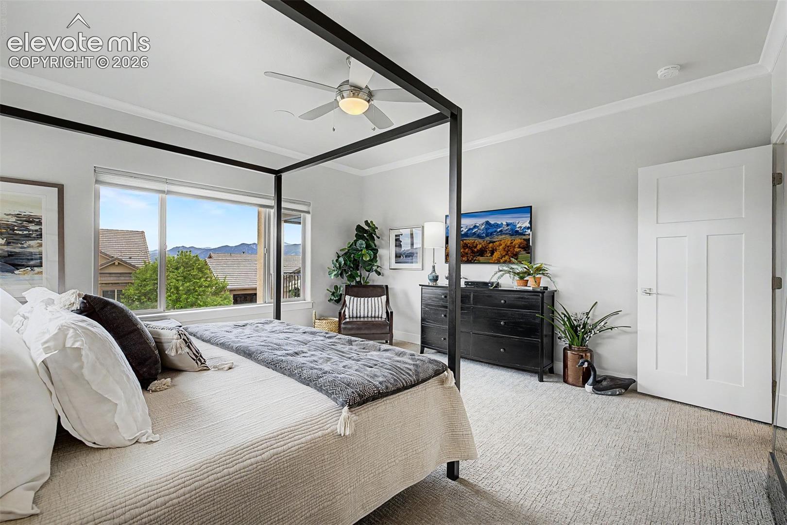 Wake up to mountain views every morning!
