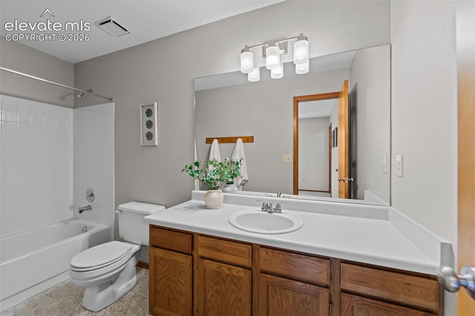Photo 22 of 170 Creekside Lane, Colorado Springs
