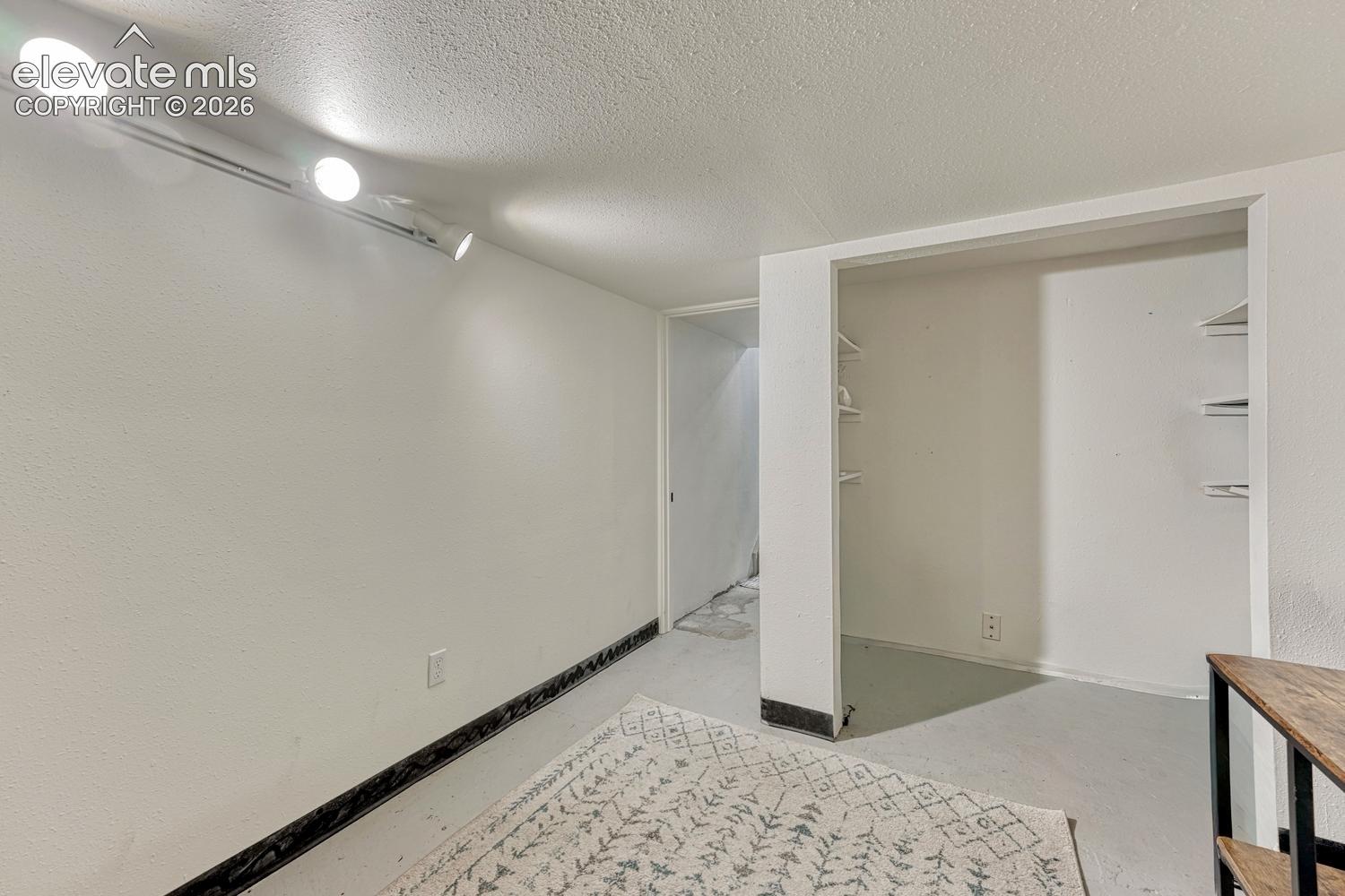705 Corona St, Colorado Springs, CO 80903