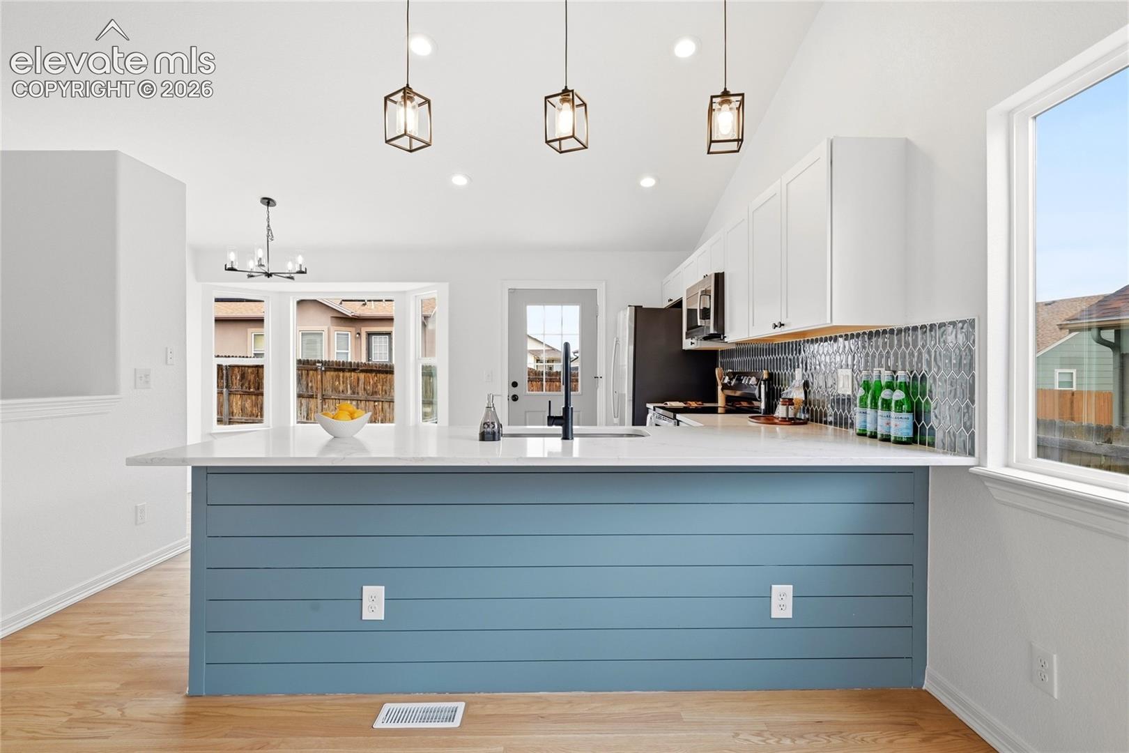 8430 Sedgewick Dr, Colorado Springs, CO 80925