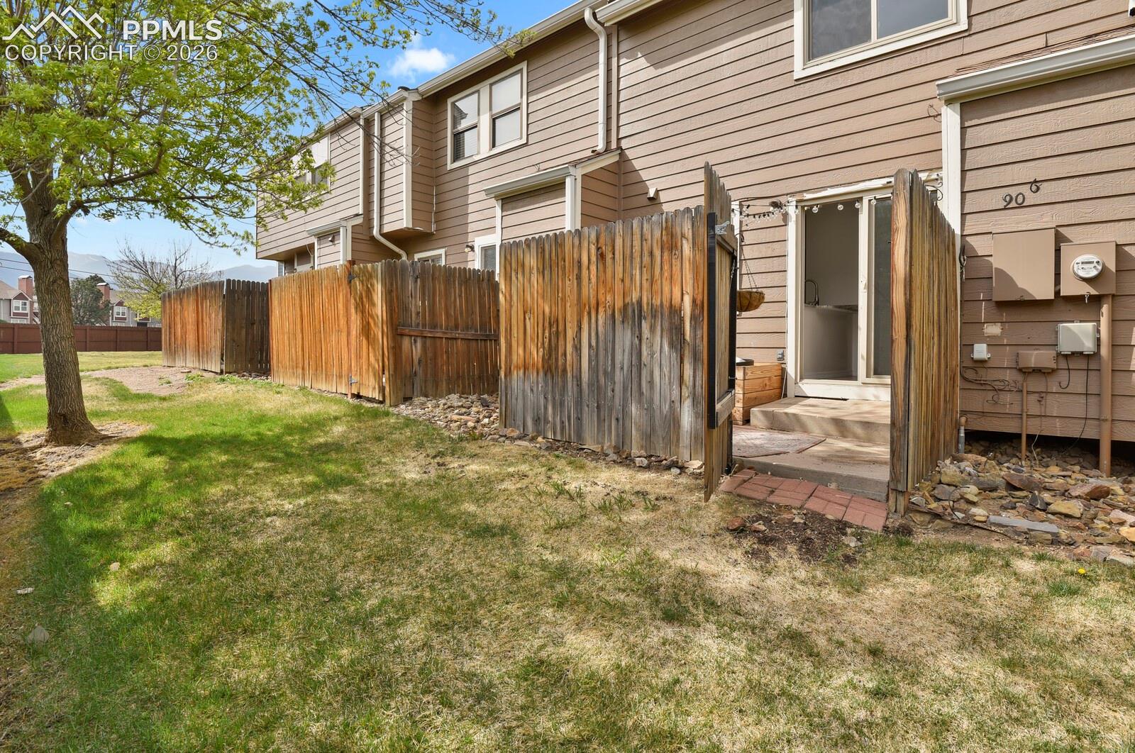 Photo 18 of 906 London Green Way, Colorado Springs