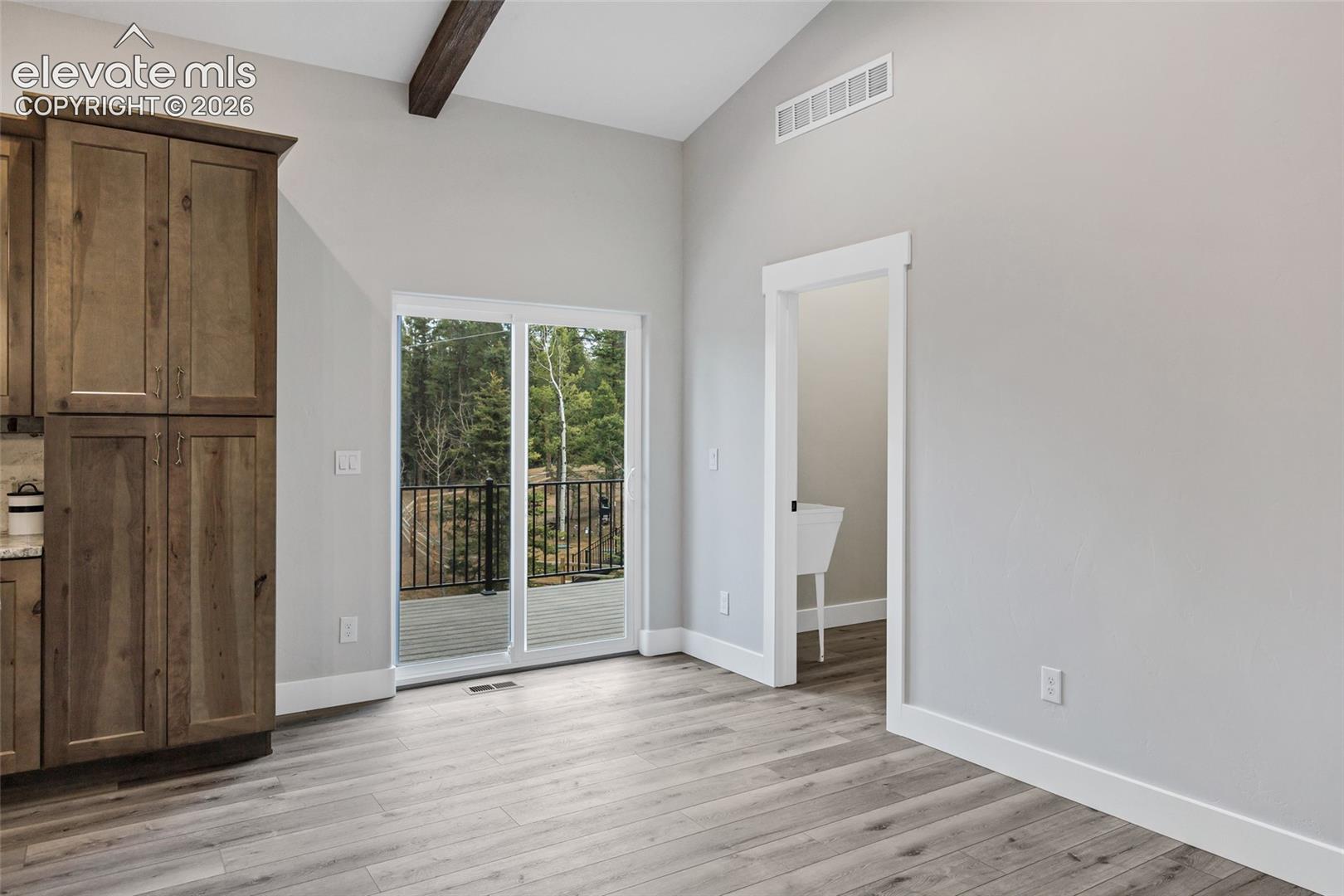 Photo 11 of 1279 N Mountain Estates Road, Florissant