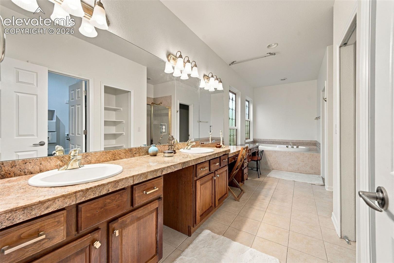 Photo 15 of 654 Coyote Willow Drive, Colorado Springs