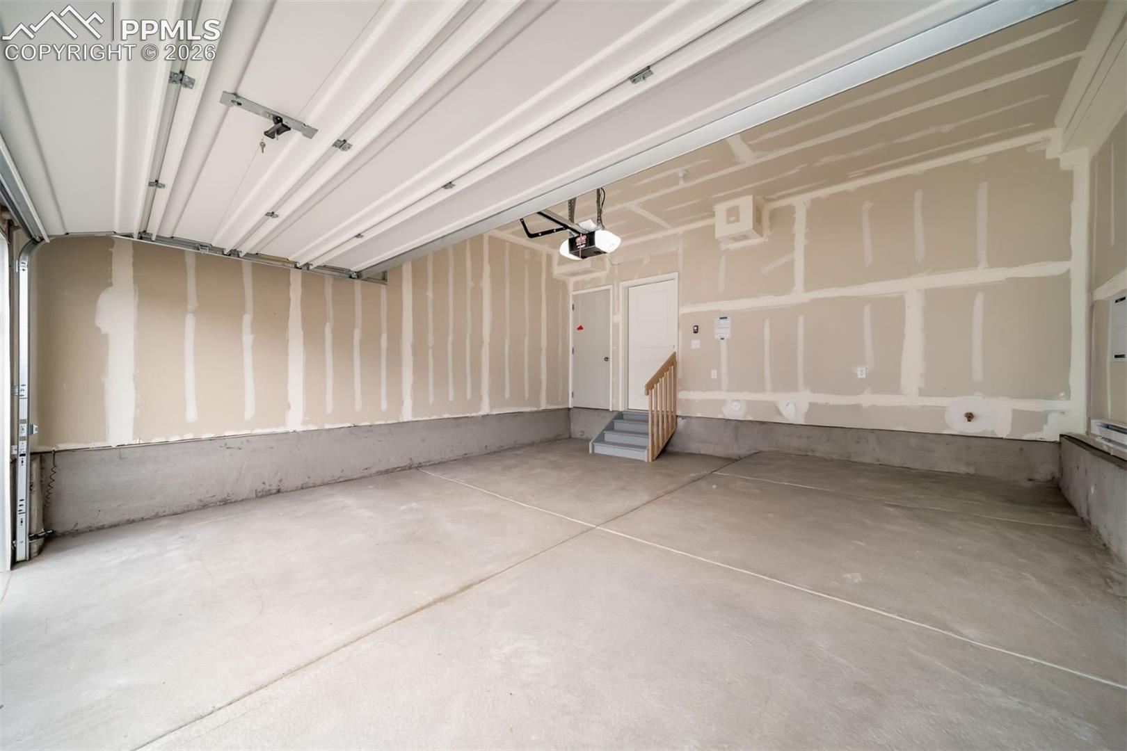 5812 Bowerman Ln, Colorado Springs, CO 80927