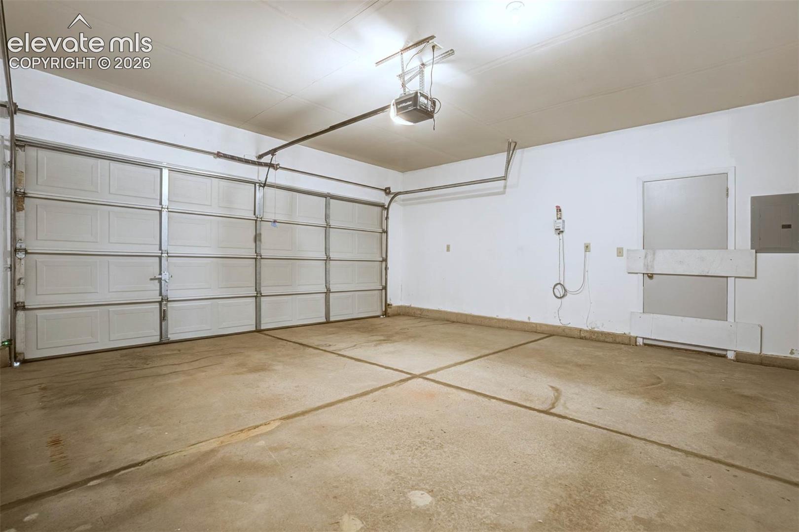 Photo 38 of 2170 Heatherdale Drive, Colorado Springs