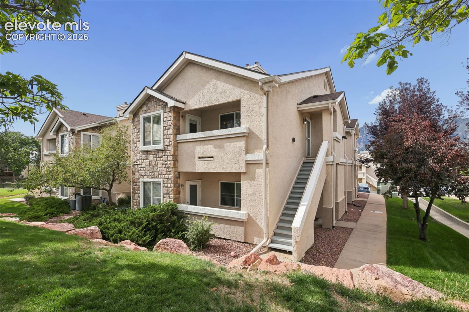 3850 Strawberry Field Grove Unit: F