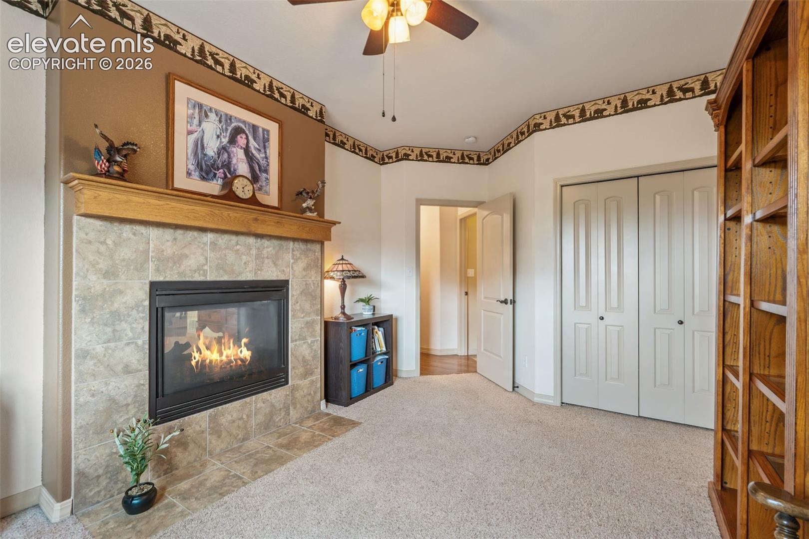 Main level bedroom or office 