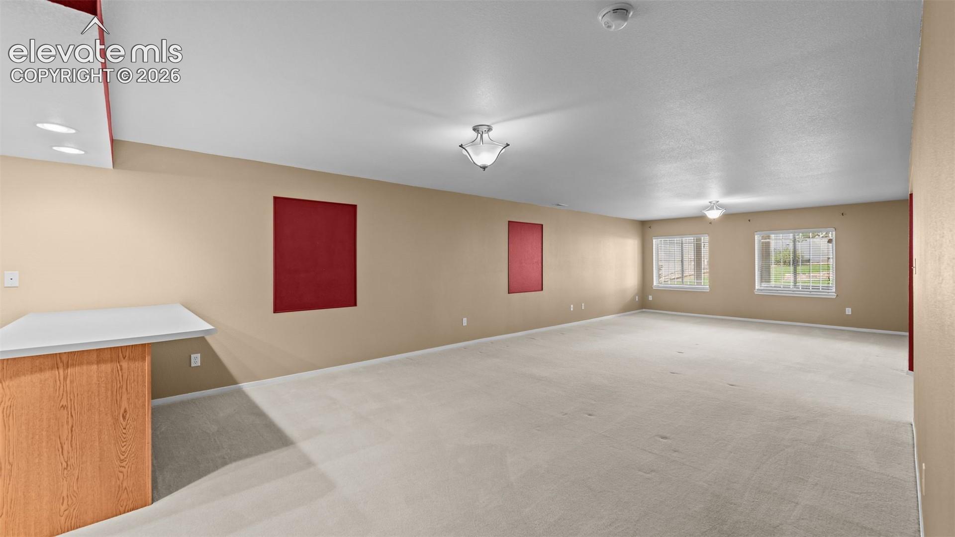 Photo 16 of 2112 Summerset Drive, Colorado Springs