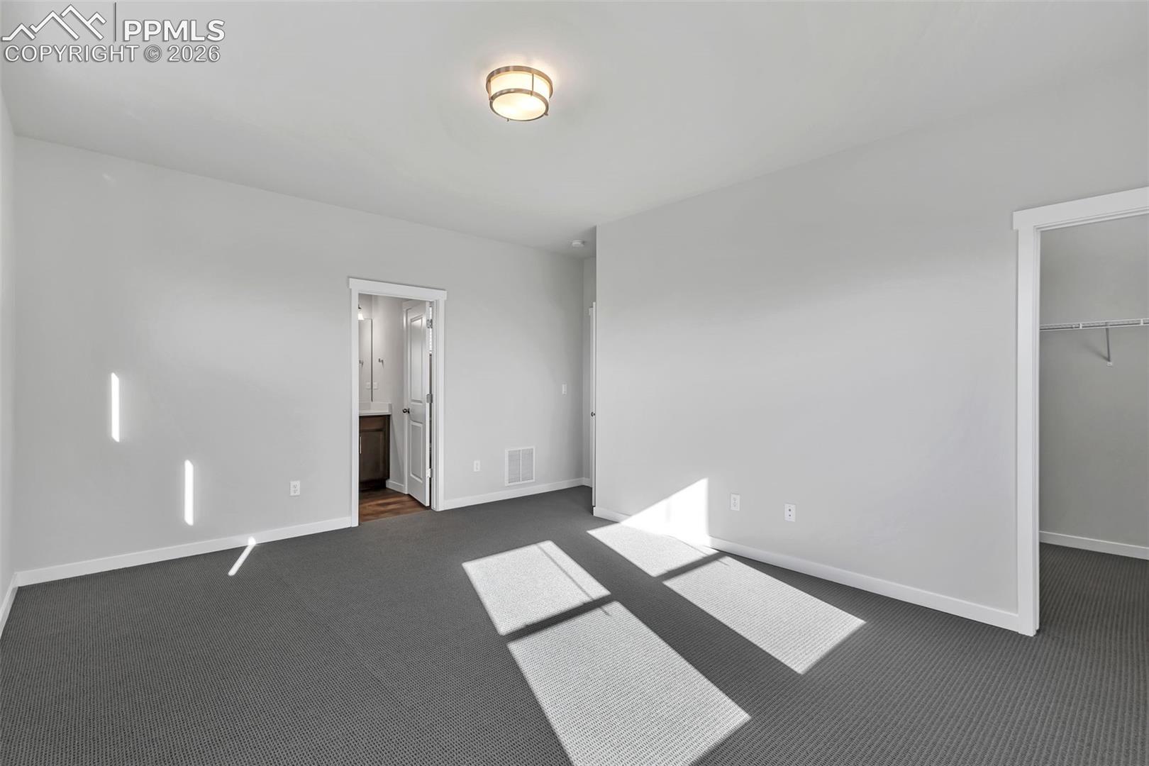 Upper level unit