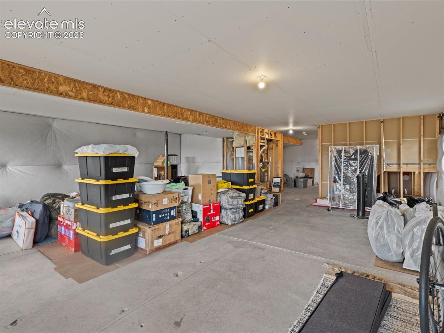 1200 sf