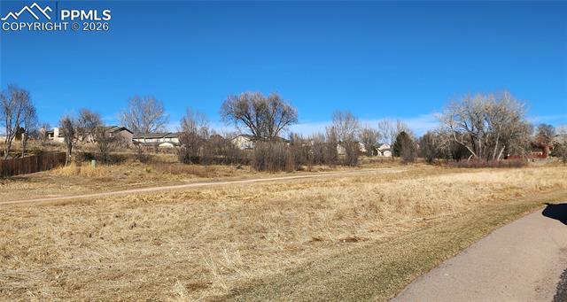 1555 Luna Vista St, Colorado Springs, CO 80911
