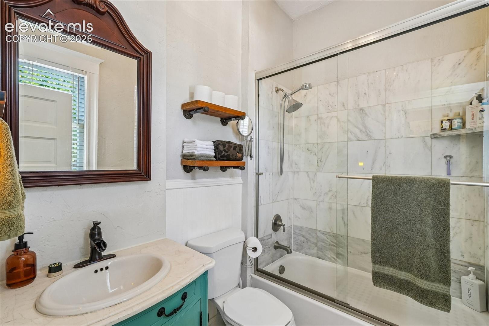 Full bathroom
