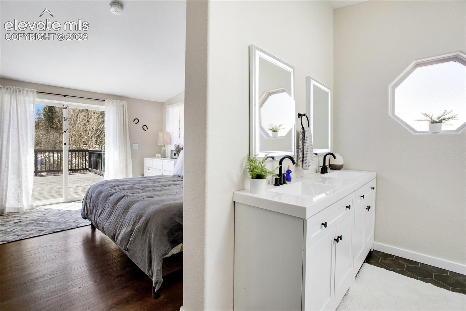Main level primary bedroom & bathroom