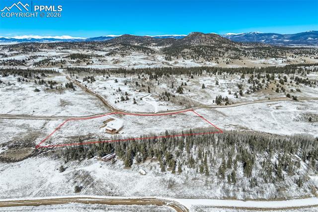 Property Lines are Approximate and not a survey