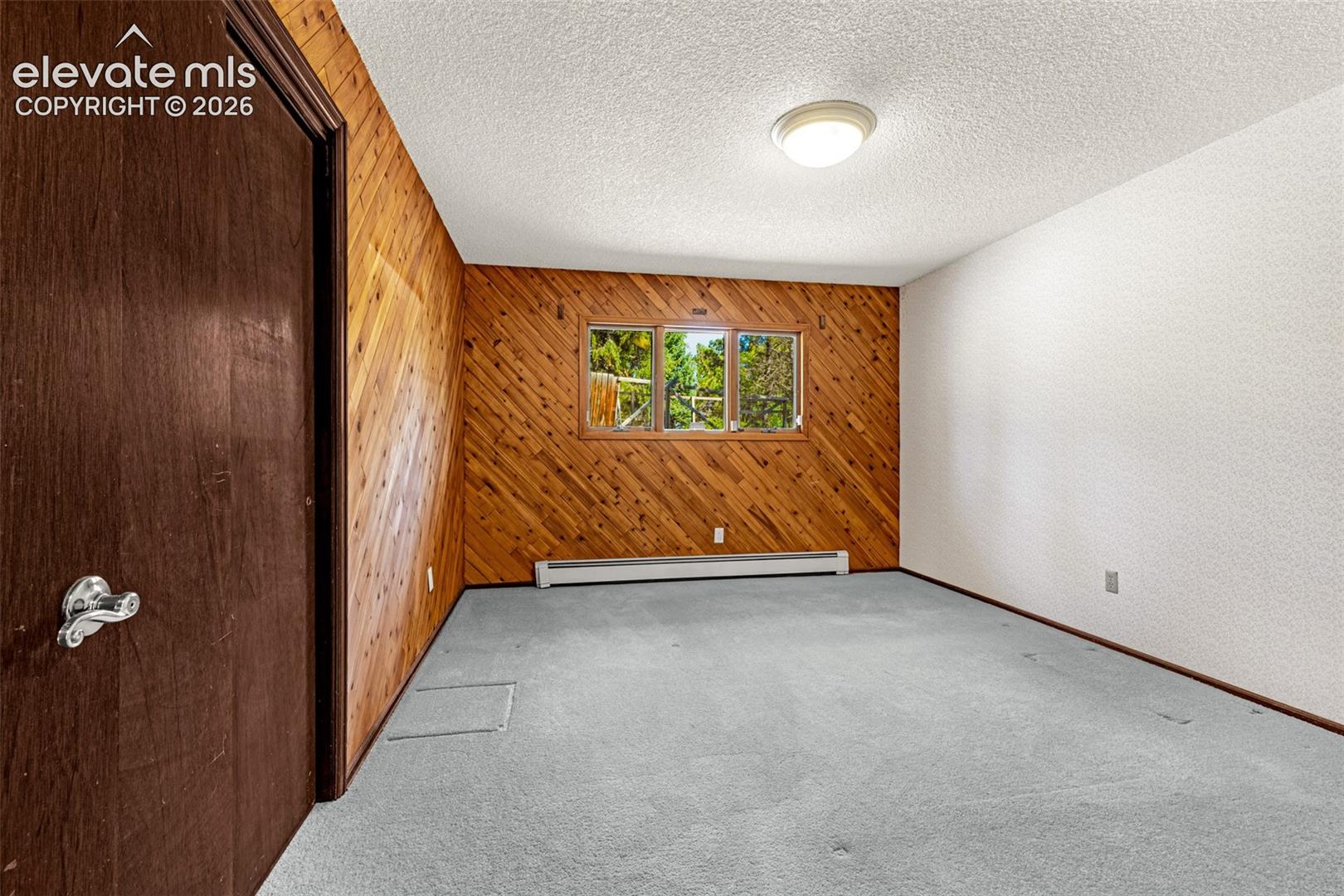 Bedroom or Office