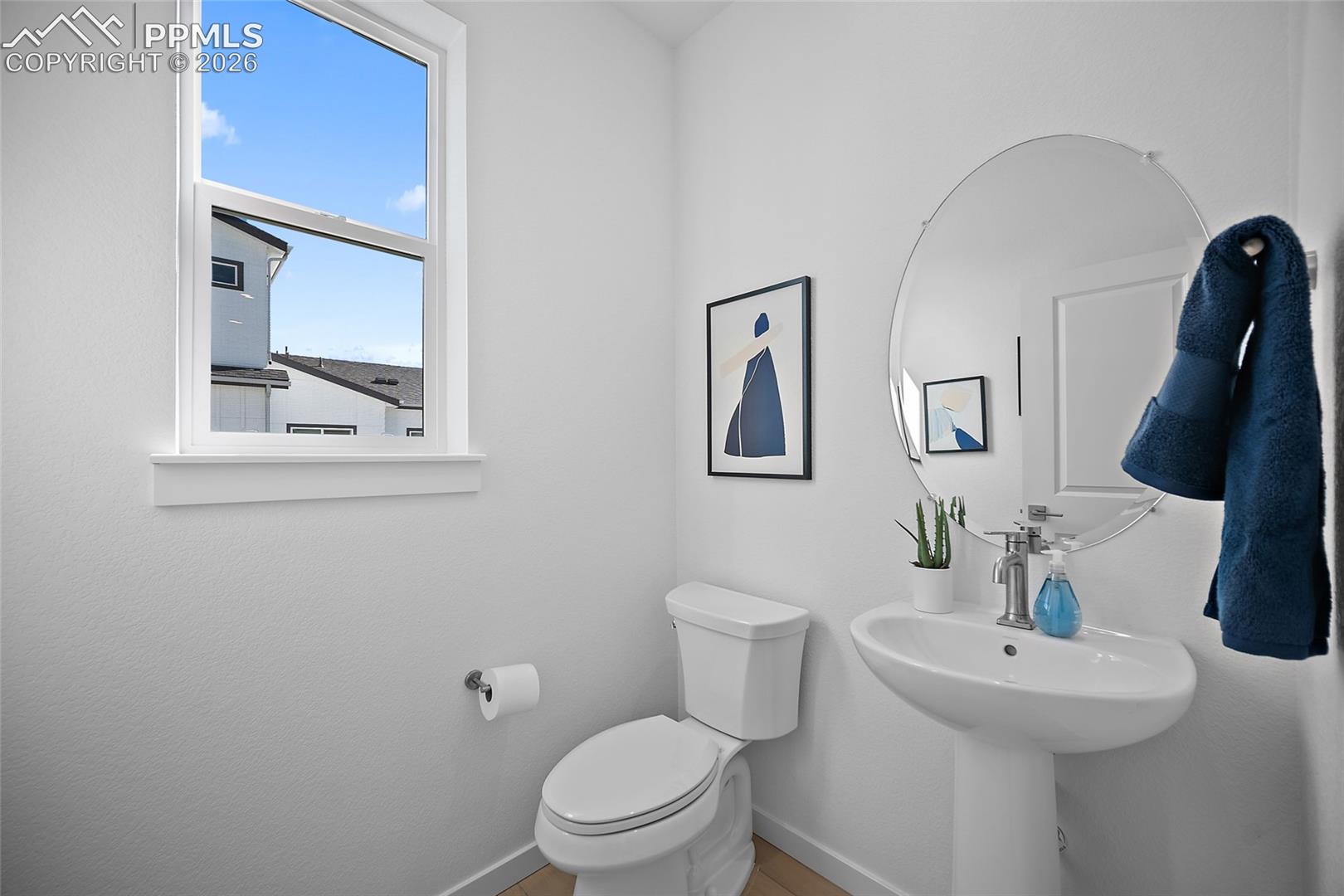 Photo 12 of 832 Beckton Heights, Colorado Springs