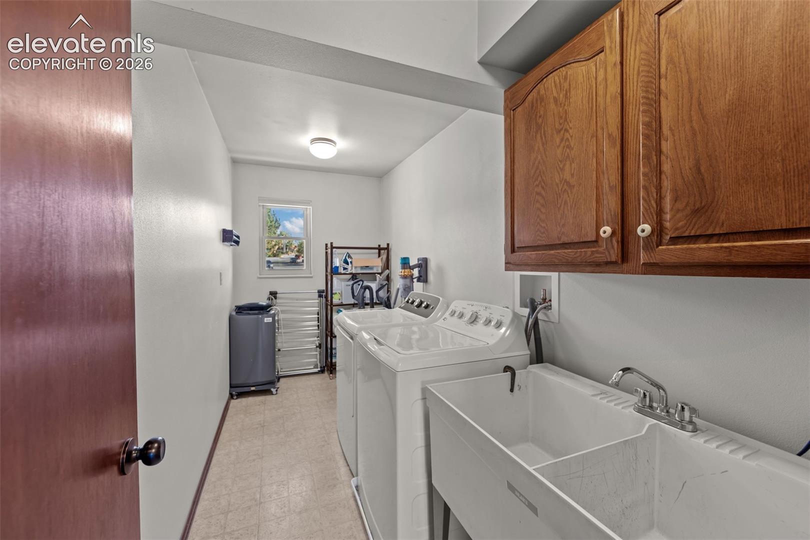 Photo 17 of 3025 Windjammer Drive, Colorado Springs