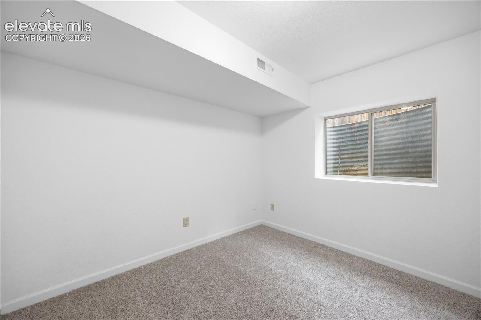 Photo 23 of 912 Amsterdam Drive, Colorado Springs