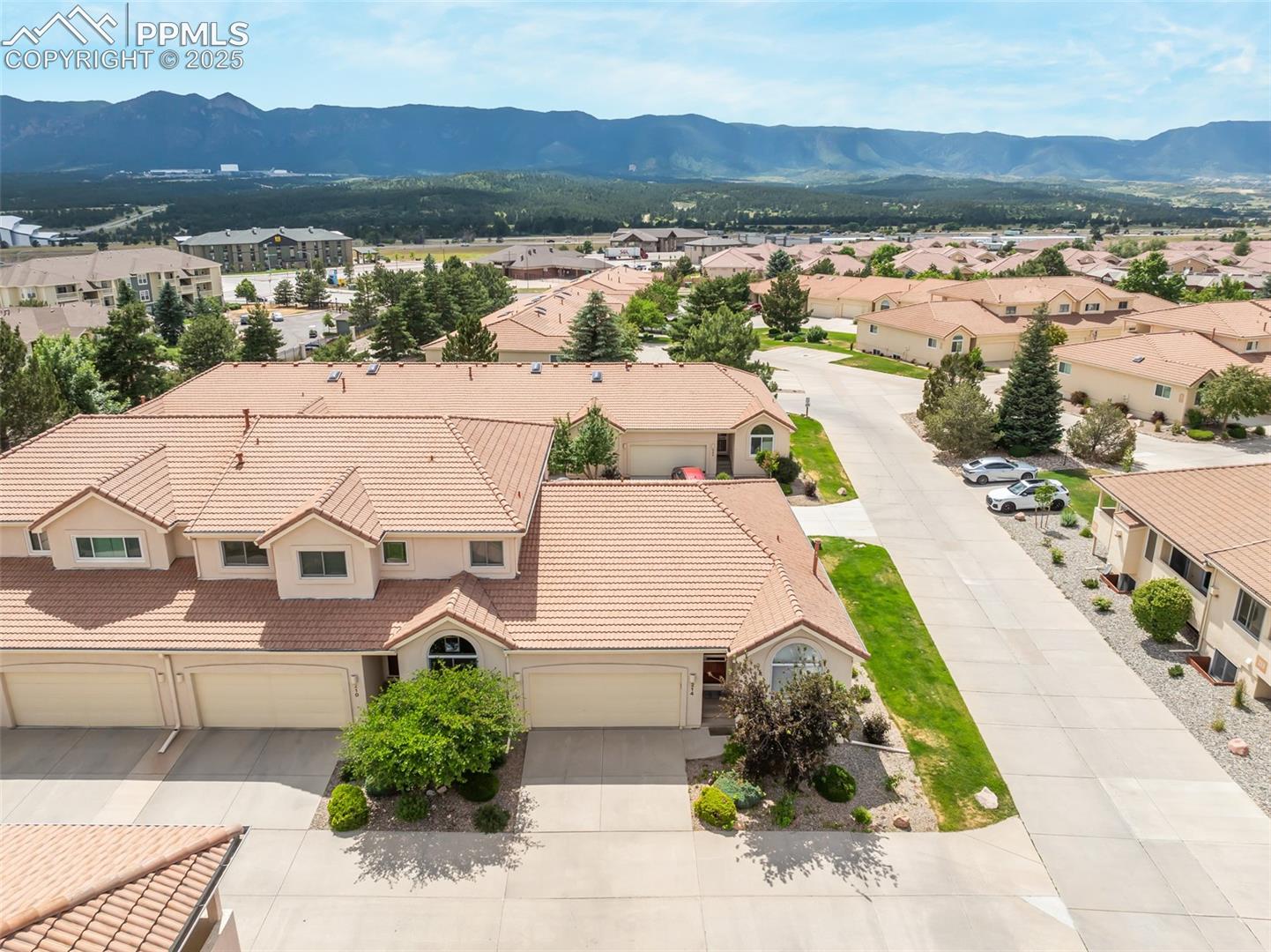 Photo 47 of 214 Luxury Lane, Colorado Springs