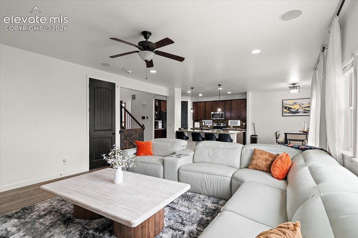 Photo 9 of 7502 Peachleaf Drive, Colorado Springs