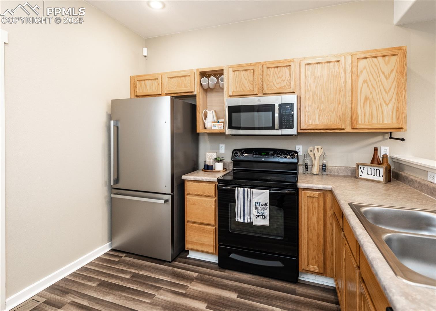 Photo 12 of 5182 Dovetail Lane, Colorado Springs