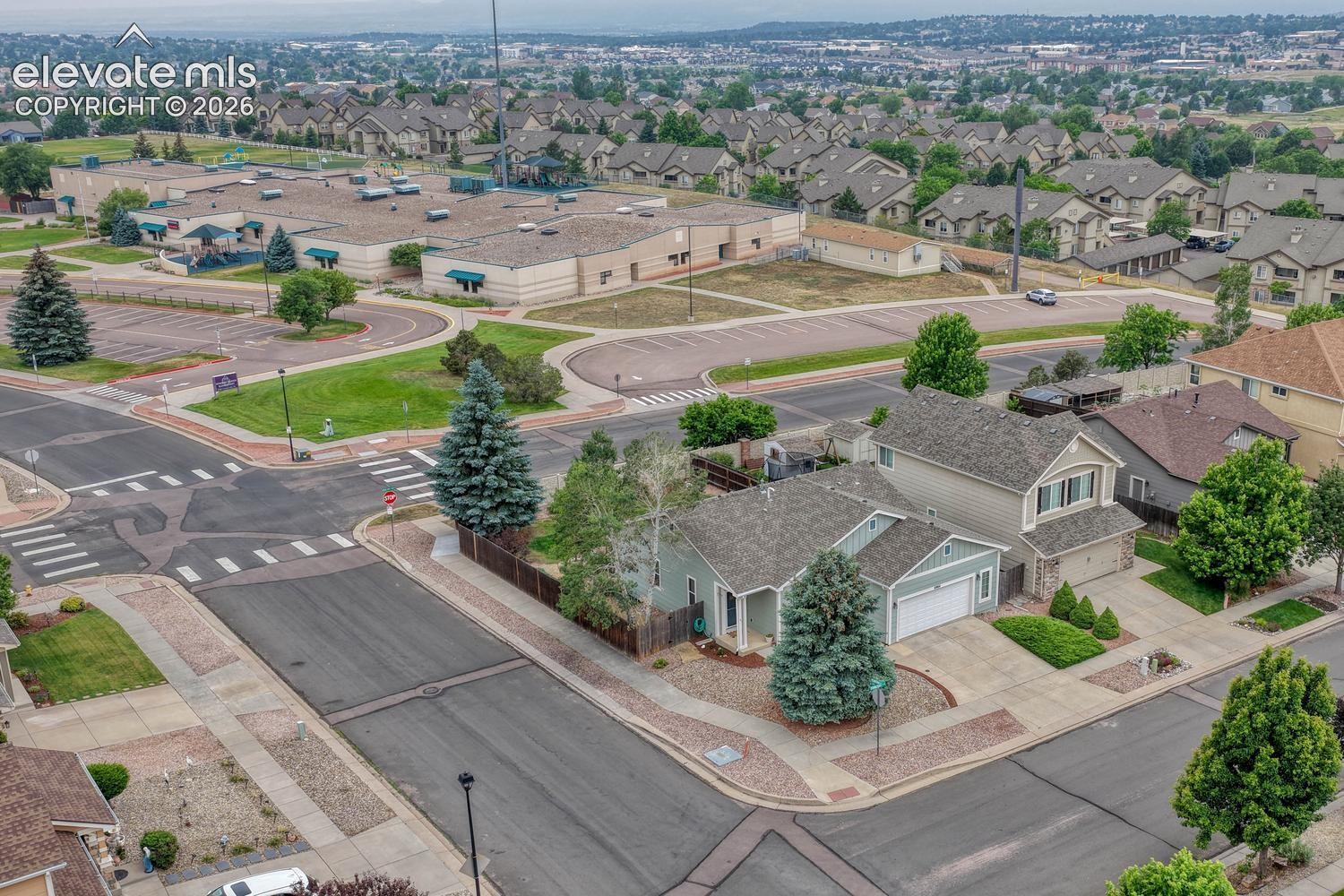 6904 Cobblecreek Dr, Colorado Springs, CO 80922