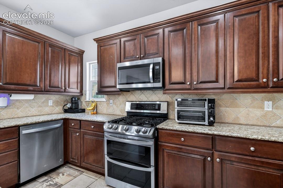 Photo 18 of 6660 Big Leaf Lane, Colorado Springs