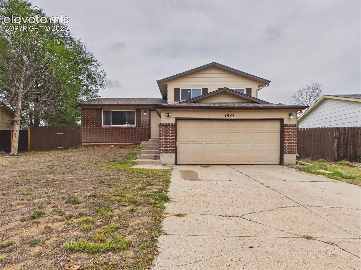 Photo 2 of 1945 Mineola Street, Colorado Springs