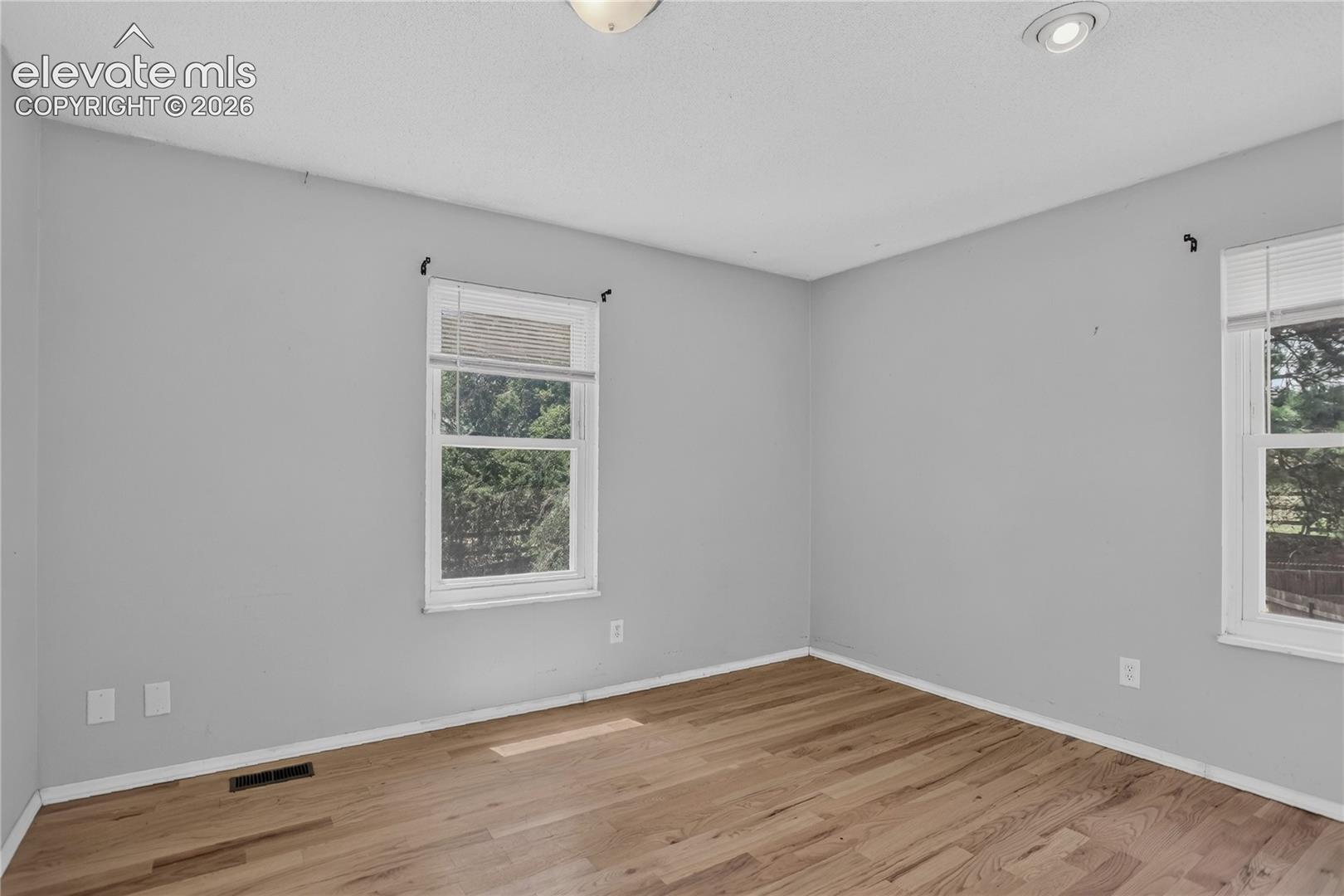 Bedroom 3 - upper level