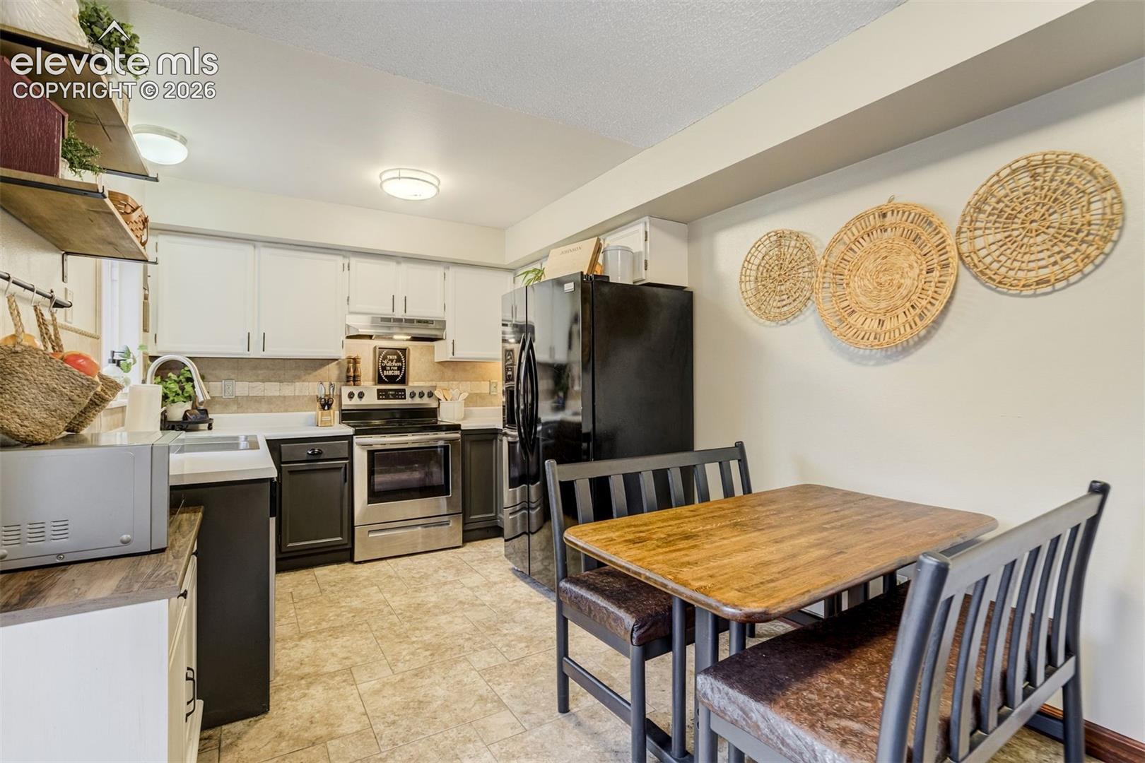 Photo 15 of 6634 Chantilly Place, Colorado Springs