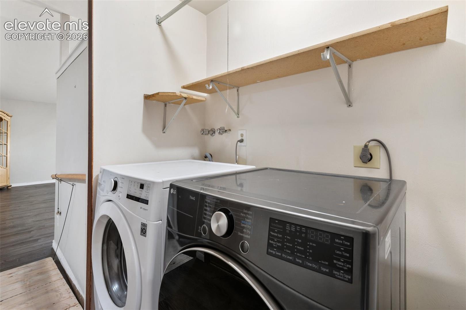 Conveniently located laundry room