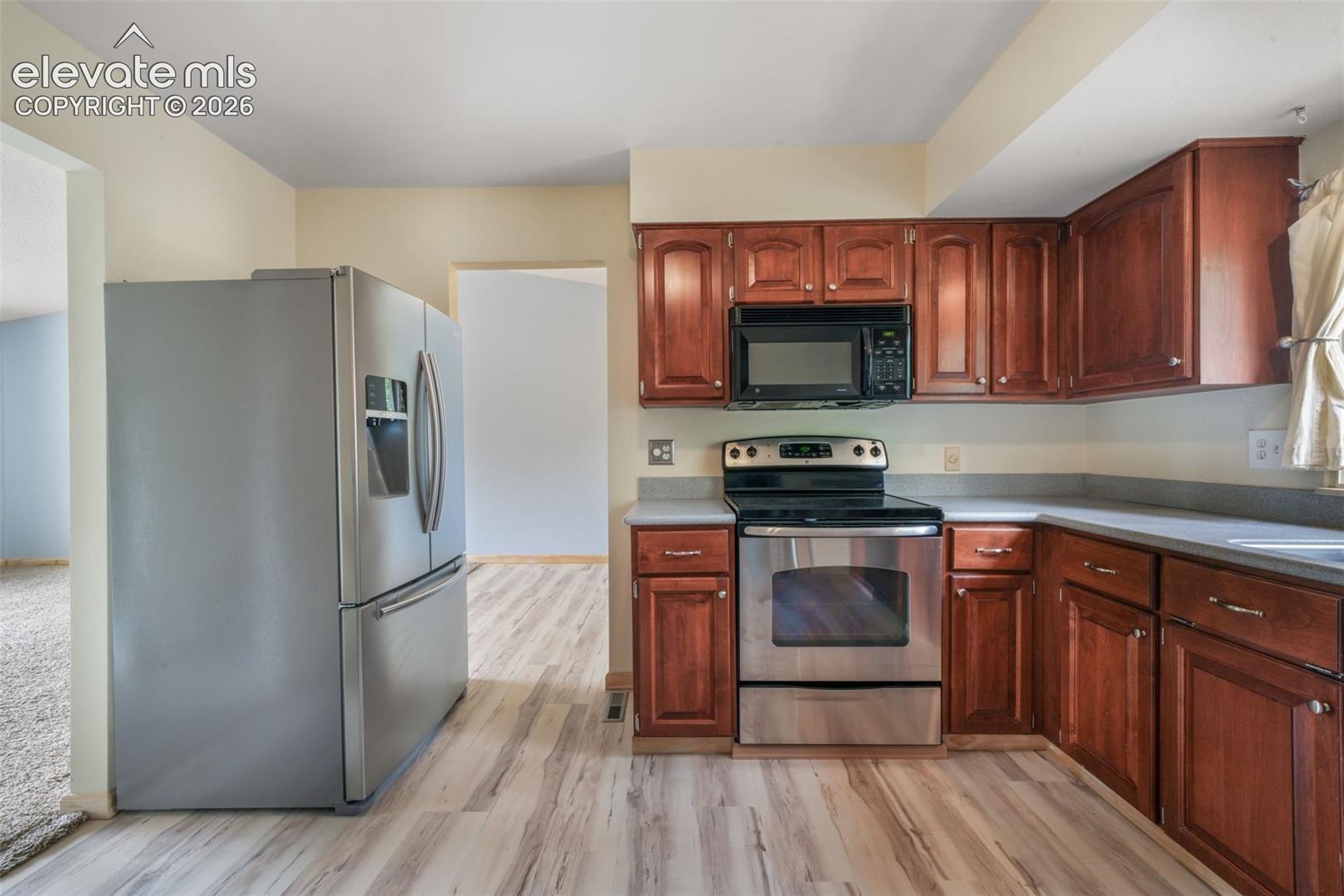 Photo 15 of 5090 Flintridge Drive, Colorado Springs