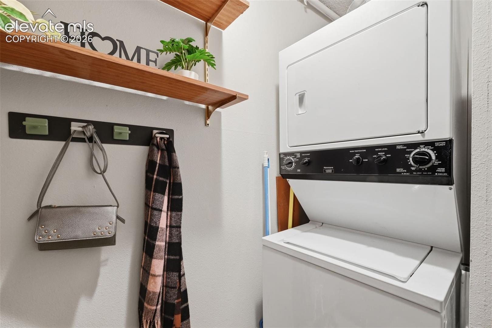 Photo 15 of 411 Lakewood Circle #B614, Colorado Springs