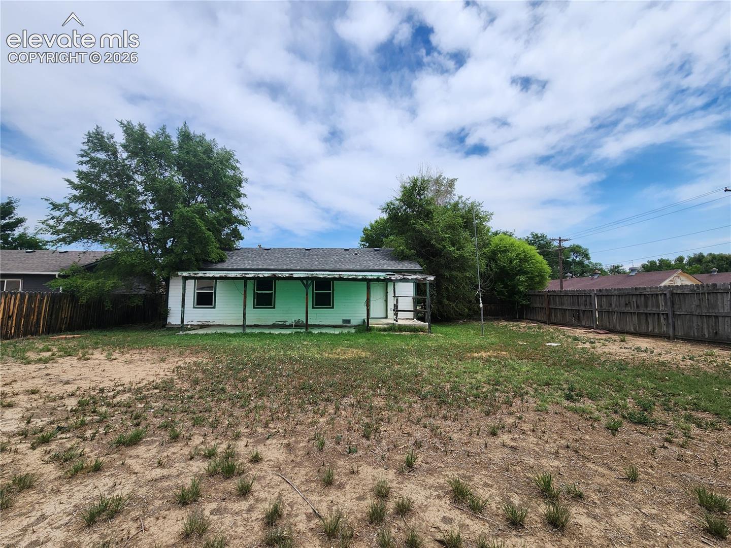 1109 S 18th St, Rocky Ford, CO 81067