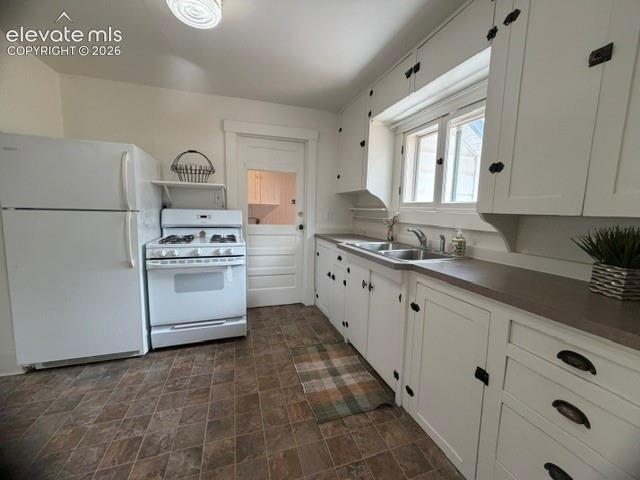 Photo 9 of 736 E San Miguel Street, Colorado Springs