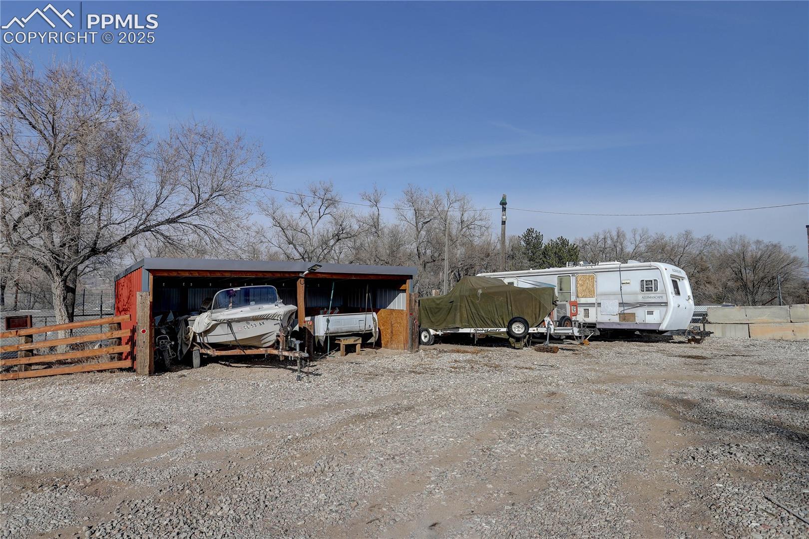 Carport