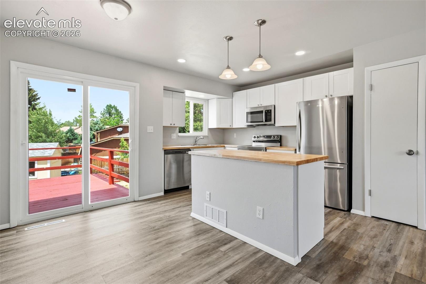 Photo 6 of 4506 Adieu Circle, Colorado Springs